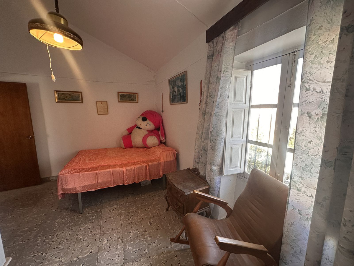 c19570492efa6f346d77991c4a4cf62e - 26