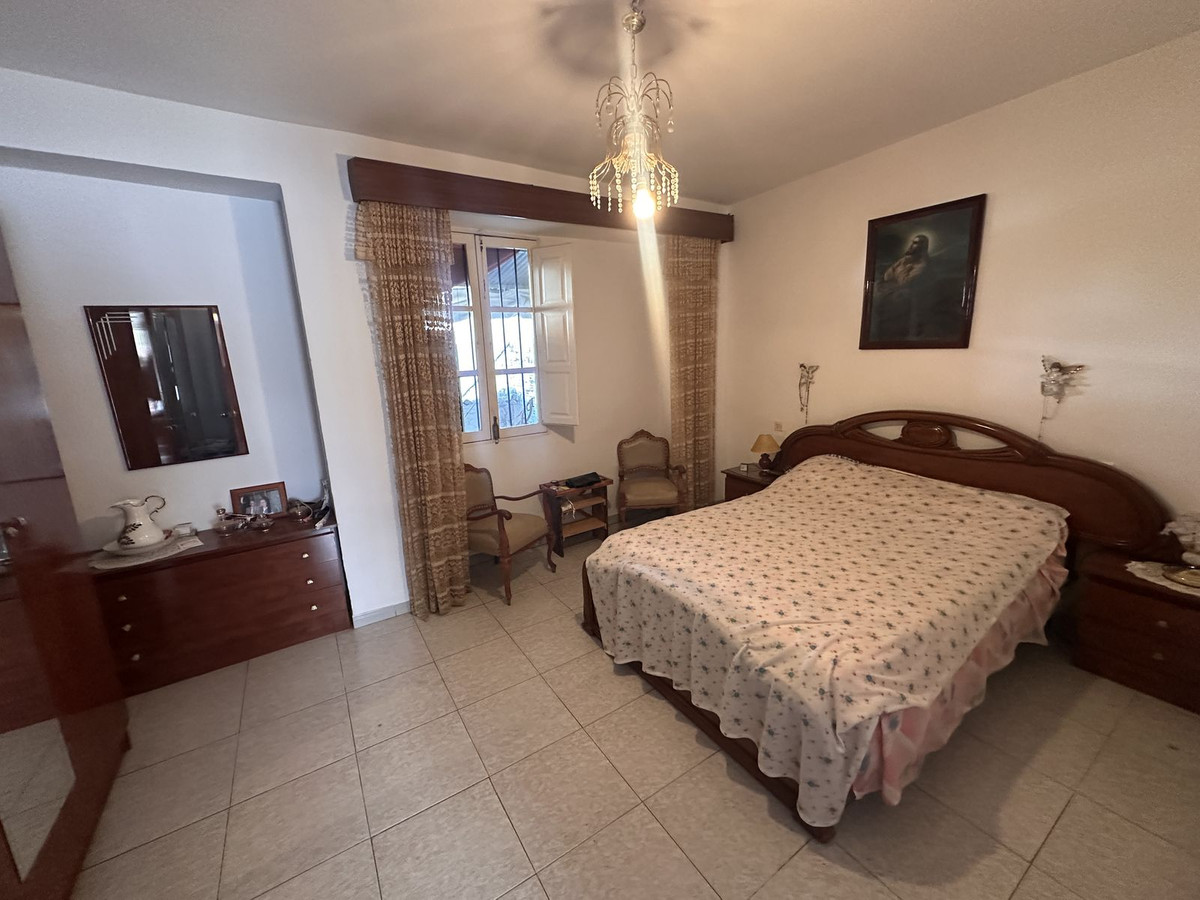 c19570492efa6f346d77991c4a4cf62e - 7