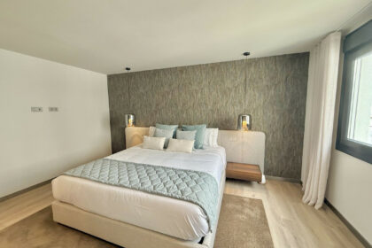 c1a43d56ba22890b475ef366521ef800 - 17