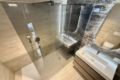 c1a43d56ba22890b475ef366521ef800 - 19