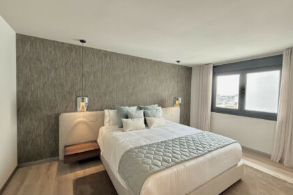 c1a43d56ba22890b475ef366521ef800 - 20