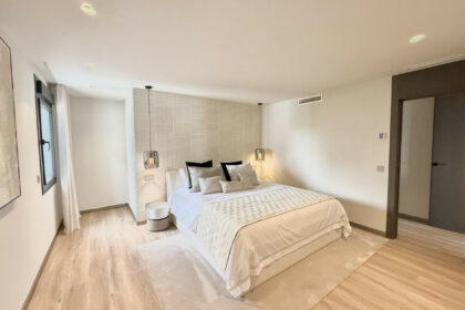 c1a43d56ba22890b475ef366521ef800 - 26