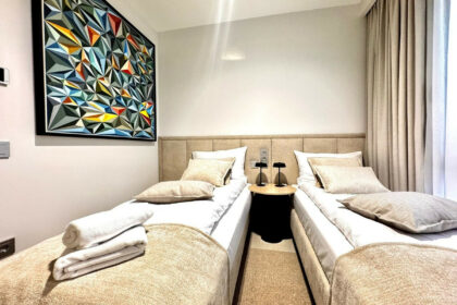 c1af56f78a4b53871bedd63315d8479c - 6