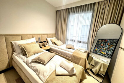 c1af56f78a4b53871bedd63315d8479c - 7