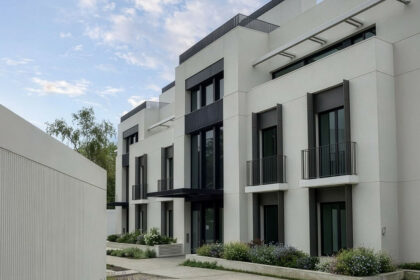 c20980f0d4a84304a92b97c41c59a2bf - 1