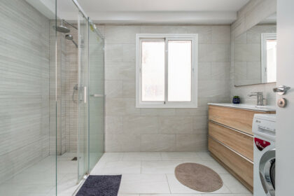 c26c1c6d461615d3c7d7cc79aa1b3e6b - 21