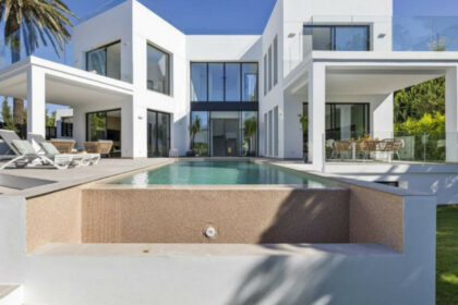 c317ed6cfc8e0590ef9ad3988147e4bc - 1