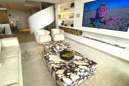 c330bd1f667b481c059c91bb7b12ffa6 - 4