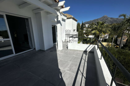 c3370e289cf301ff51156dd314fe9636 - 3