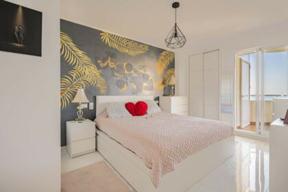 c3da6f29a4c6653d4c340e95afeee60a - 10