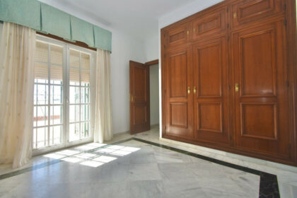 c3e10fc7bc9cf5cf1f8022d8e4e65b0b - 38