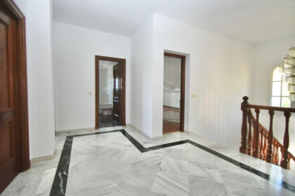 c3e10fc7bc9cf5cf1f8022d8e4e65b0b - 39