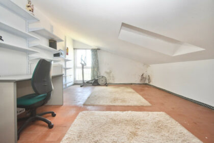 c3e10fc7bc9cf5cf1f8022d8e4e65b0b - 47