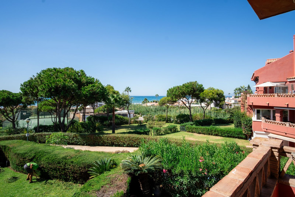 c4efac56c216afc73bc37133851a1682 - 12