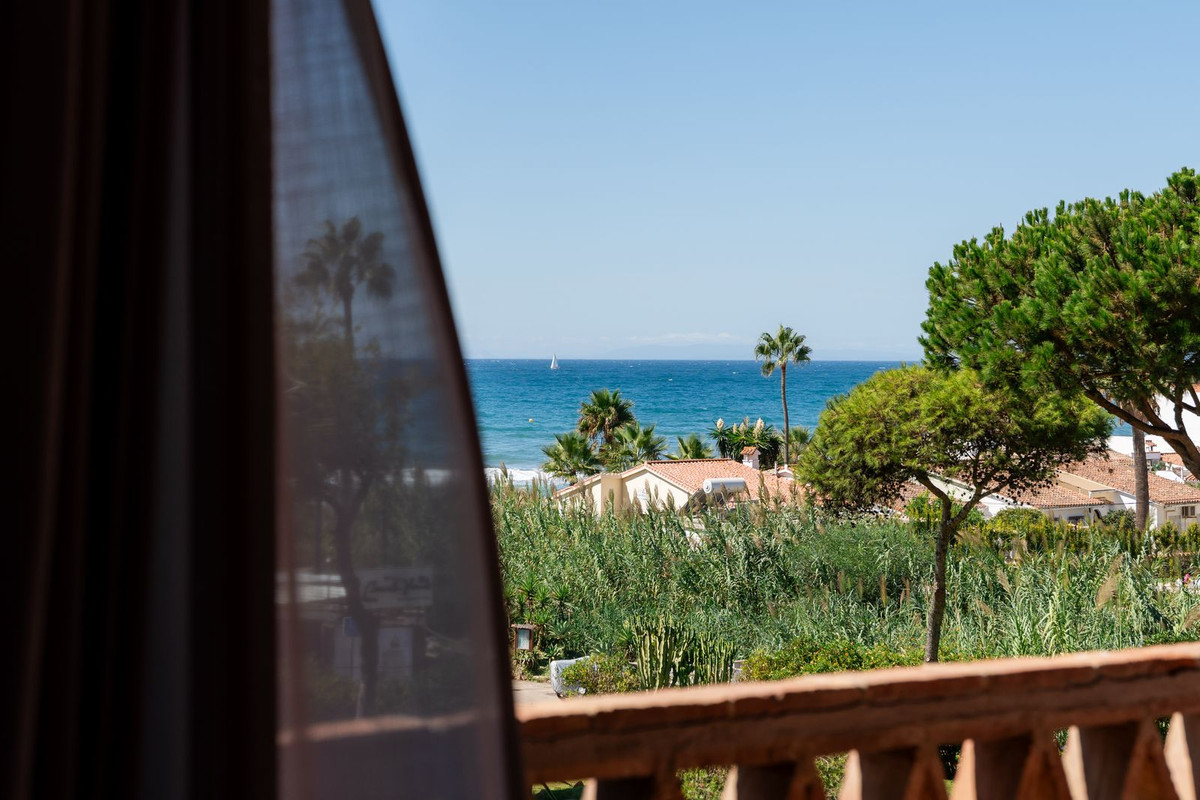 c4efac56c216afc73bc37133851a1682 - 17