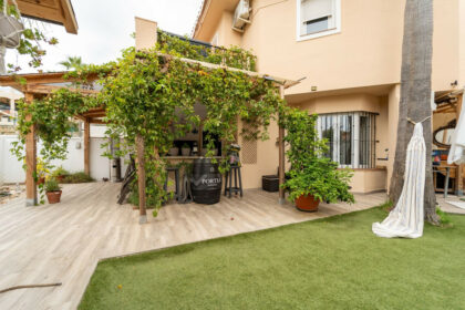 c51bd8e7f12550af754fe8f804443cd2 - 15