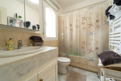 c51bd8e7f12550af754fe8f804443cd2 - 32