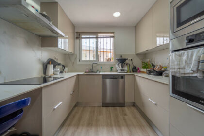 c51bd8e7f12550af754fe8f804443cd2 - 9