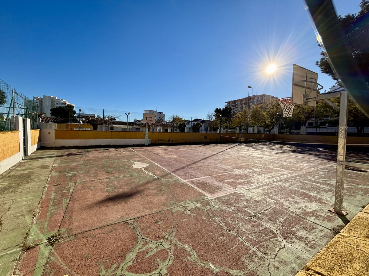 c545eae638676505a7620f1819bccea7 - 14