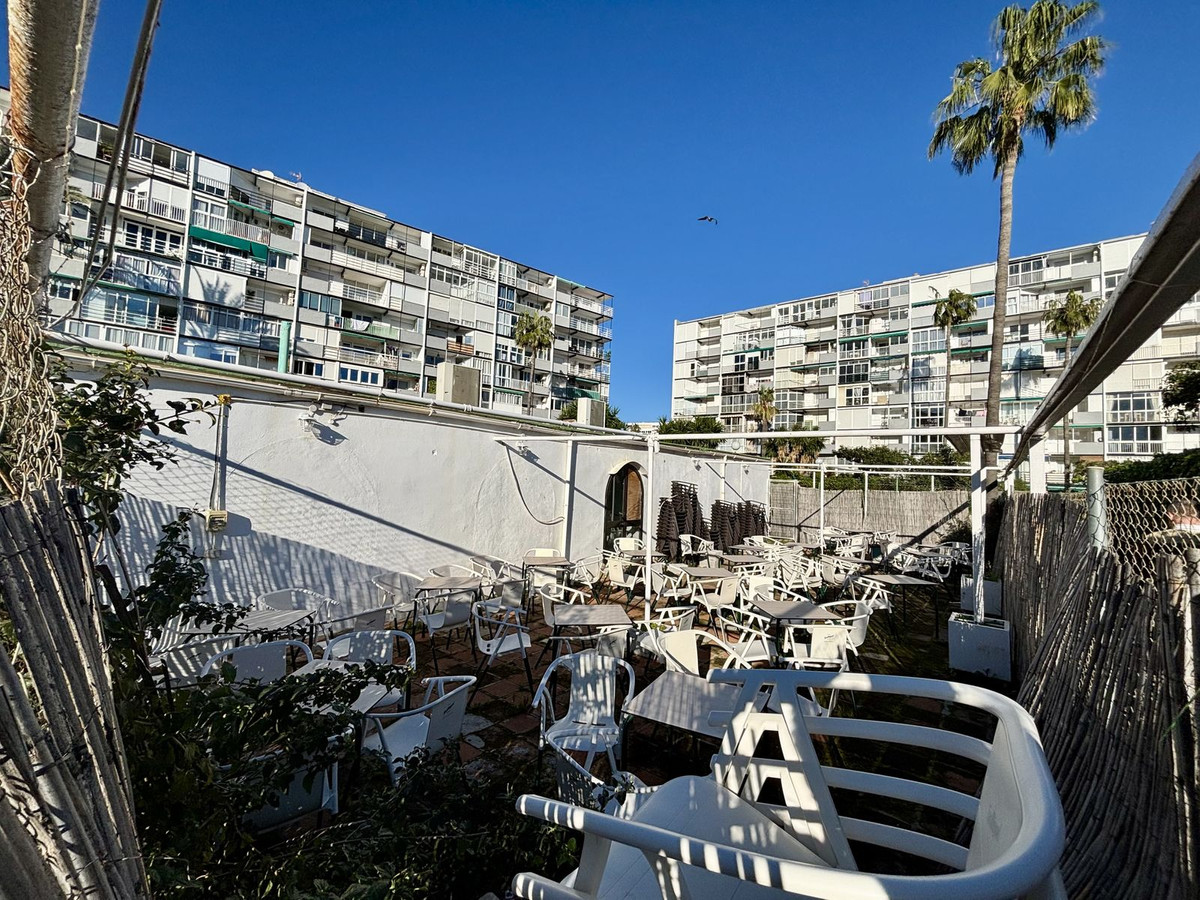 c545eae638676505a7620f1819bccea7 - 15