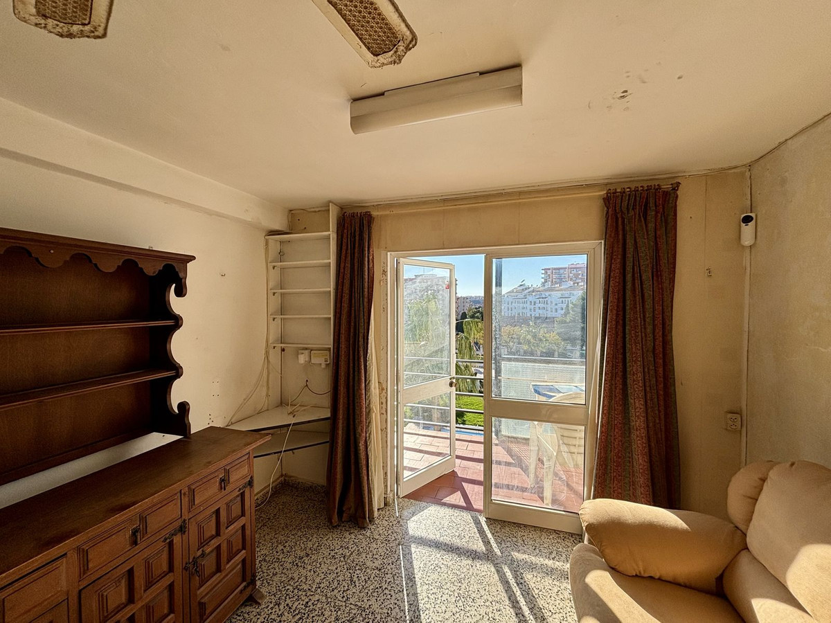 c545eae638676505a7620f1819bccea7 - 3