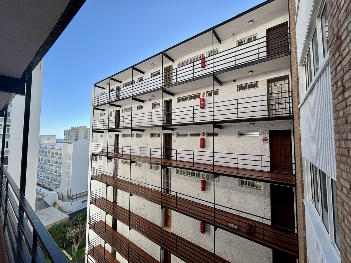 c545eae638676505a7620f1819bccea7 - 36