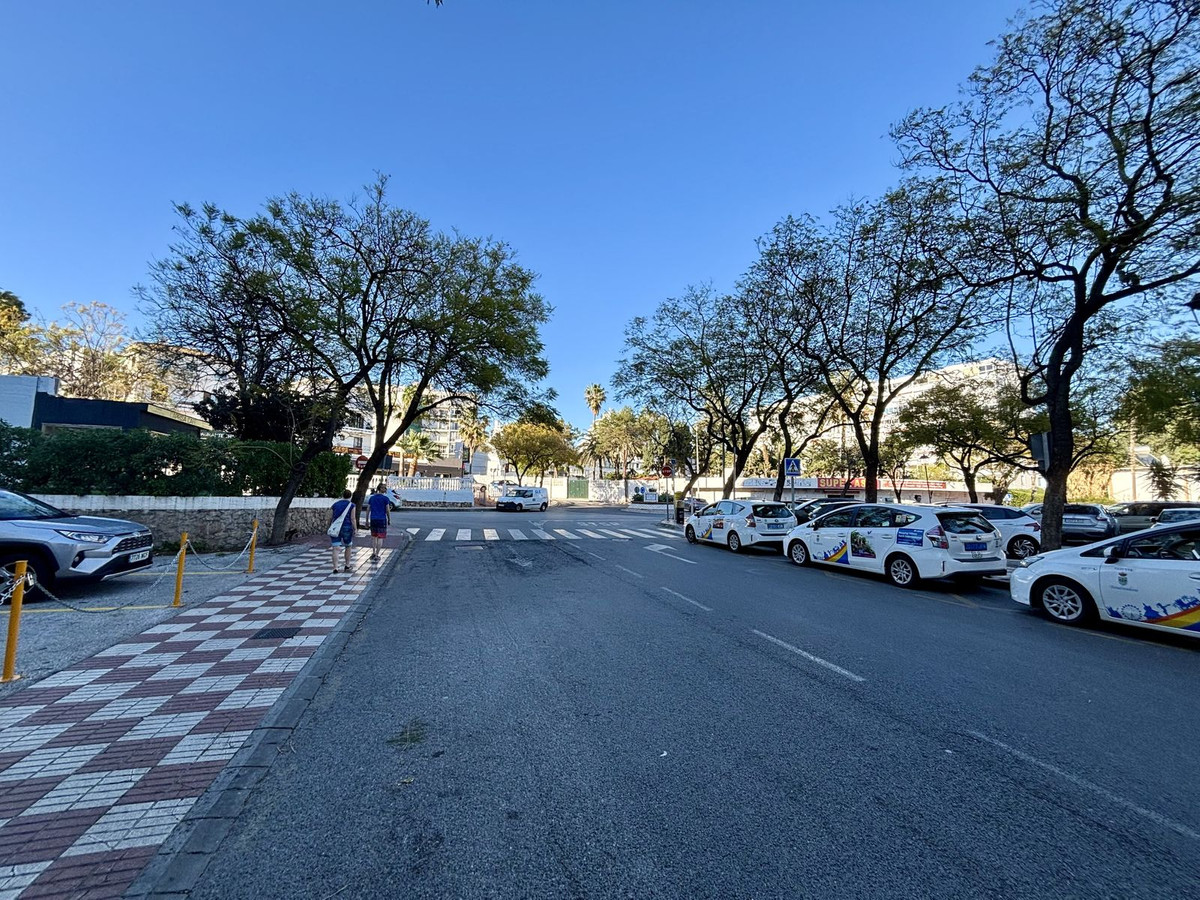 c545eae638676505a7620f1819bccea7 - 37