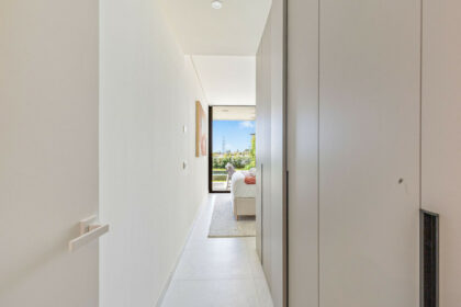 c57fd48a1ee908fefc9bdedf6ff9fdd8 - 14