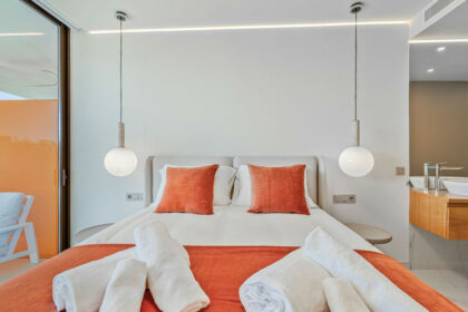 c57fd48a1ee908fefc9bdedf6ff9fdd8 - 16