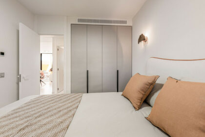 c57fd48a1ee908fefc9bdedf6ff9fdd8 - 23