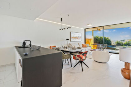 c57fd48a1ee908fefc9bdedf6ff9fdd8 - 4