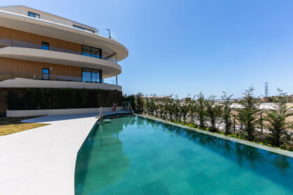 c57fd48a1ee908fefc9bdedf6ff9fdd8 - 42