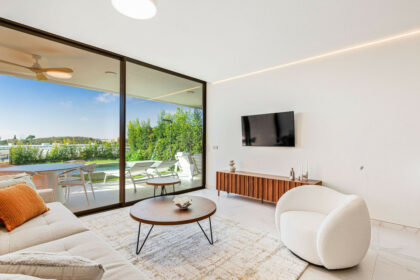 c57fd48a1ee908fefc9bdedf6ff9fdd8 - 9