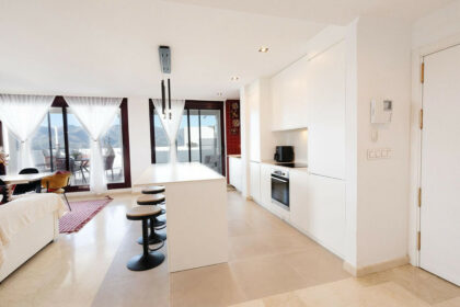 c6981b87a1772d8ac28f3e3d8cb17782 - 18