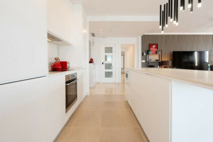 c6981b87a1772d8ac28f3e3d8cb17782 - 28