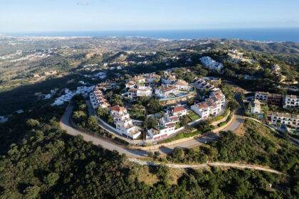 c6981b87a1772d8ac28f3e3d8cb17782 - 38