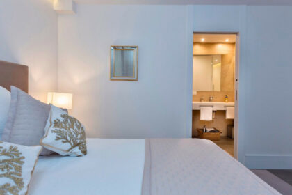 c6b175fa8eaa456cf03aee08aff17c0a - 10