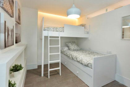 c6b175fa8eaa456cf03aee08aff17c0a - 12