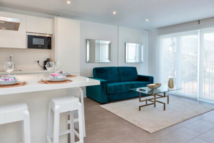 c6b175fa8eaa456cf03aee08aff17c0a - 5