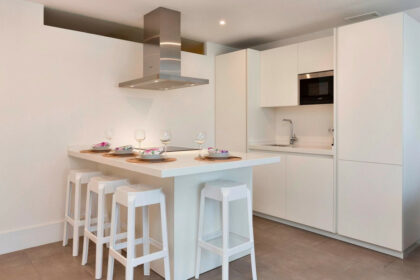 c6b175fa8eaa456cf03aee08aff17c0a - 7