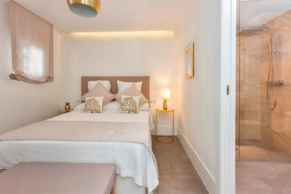 c6b175fa8eaa456cf03aee08aff17c0a - 9