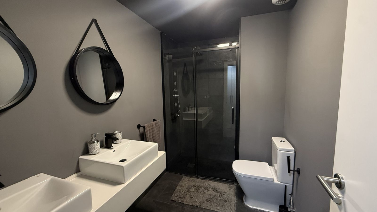 c73fdcbaf6166de1d859ed2ebcf0c67b - 4