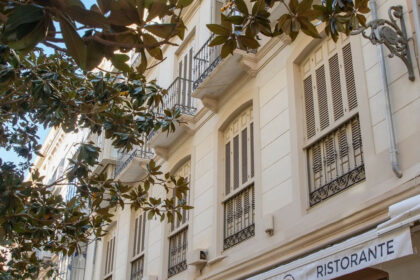 c7b4a1dfc0eb7b8b74b59b87afbebd5a - 3