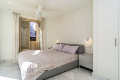 c7b4a1dfc0eb7b8b74b59b87afbebd5a - 32