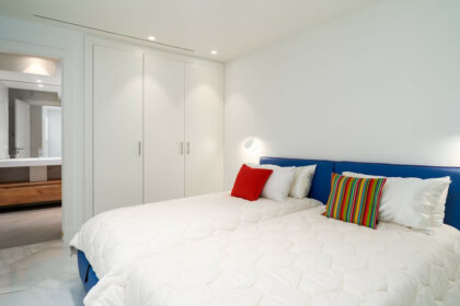 c7b4a1dfc0eb7b8b74b59b87afbebd5a - 34