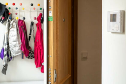 c7b4a1dfc0eb7b8b74b59b87afbebd5a - 7