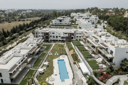 c8bb97395c3bcba0c0e71764209142c4 - 28