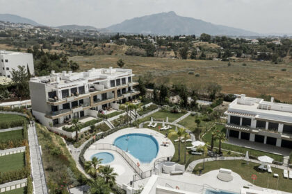 c8bb97395c3bcba0c0e71764209142c4 - 29