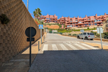 ca0fc610b697a18c519b90f841d48bcb - 19