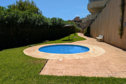 ca0fc610b697a18c519b90f841d48bcb - 28